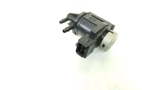 Audi A6 S6 C5 4B Vacuum valve 1J0906283A