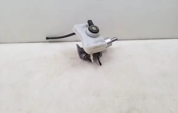 Audi A4 S4 B8 8K Master brake cylinder 8K0611301A