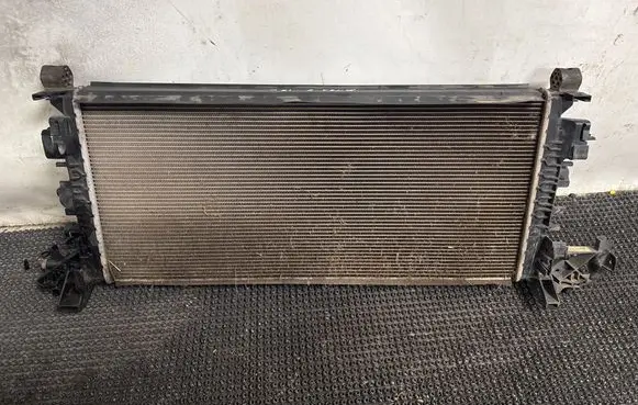 Opel Astra K Coolant radiator 39109107 4274608 1377A