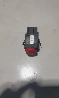 Seat Ibiza III (6L) Hazard light switch 6L2953235A