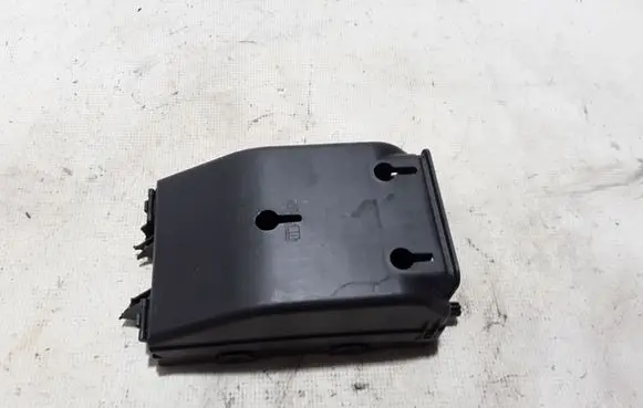Volvo V60 Fuse module 32142591