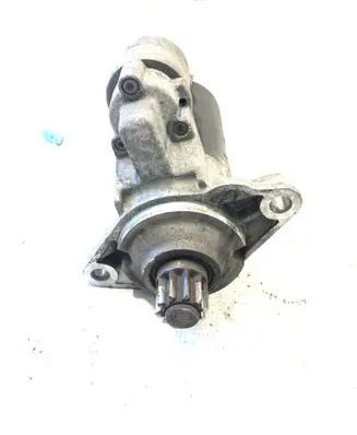 Volkswagen PASSAT B6 Starter motor 1005831332