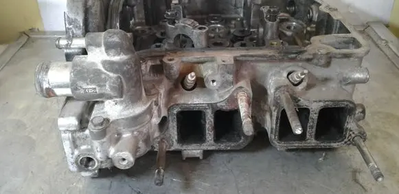 Subaru Outback Engine head T20DRH103