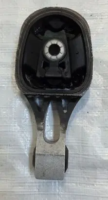 Opel Corsa F Gearbox mounting bracket 9824116780