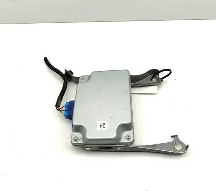 Toyota Land Cruiser (J200) Voltage converter inverter 18Z30039221 8621060110