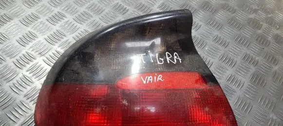 Opel Tigra A Rear/tail lights