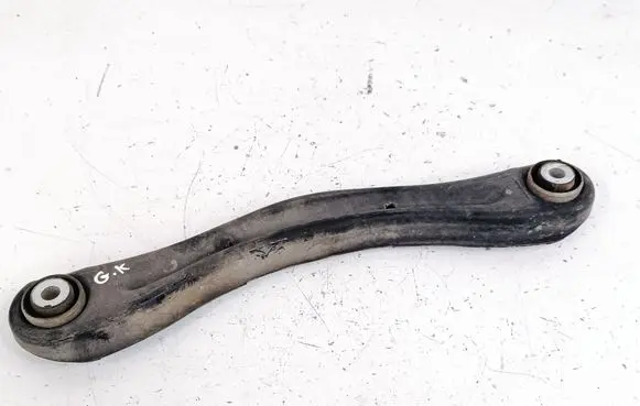 Rear control arm