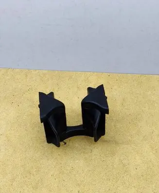Mercedes-Benz C W204 Cup holder A2046802391