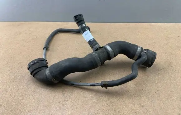BMW 1 E81 E87 Engine coolant pipe/hose 7565095 17127565095