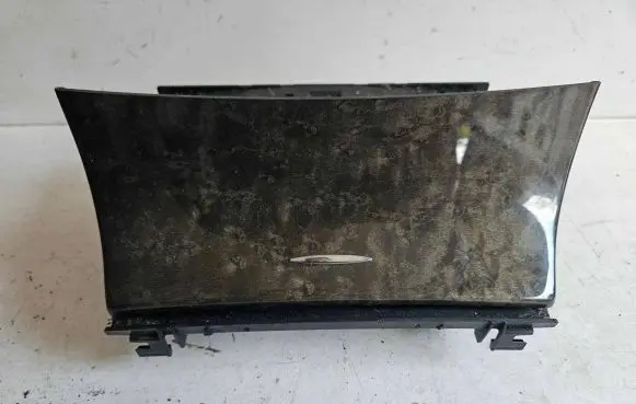 Mercedes-Benz E W211 Car ashtray 6802852 A211