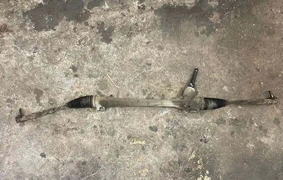 Toyota Auris 150 Steering rack F80000092