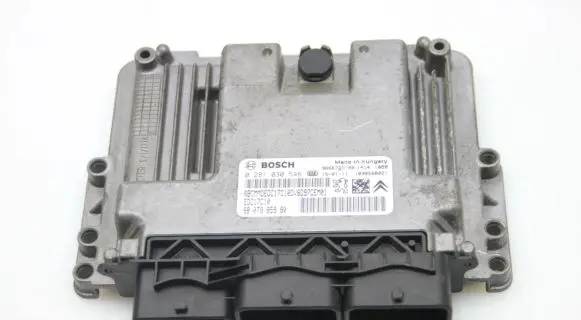 Peugeot 2008 I Engine control unit/module 9807885980