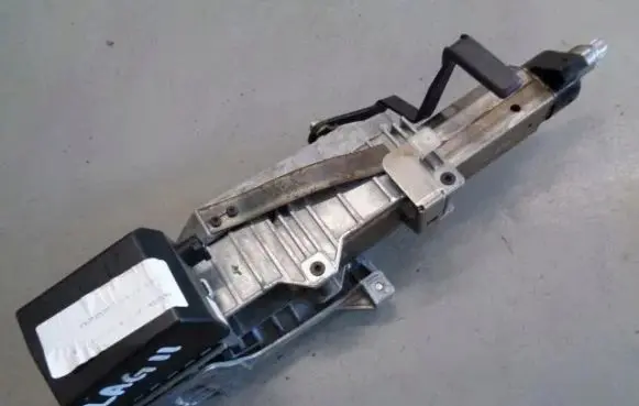 Renault Laguna II Steering wheel axle