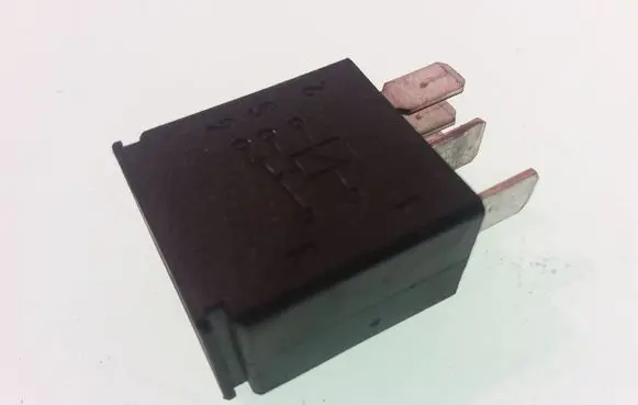 Volvo V70 Other relay 9441161