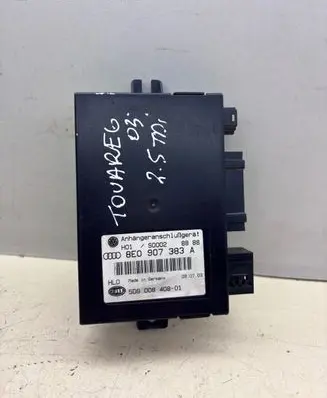 Volkswagen Touareg I Tow bar trailer control unit/module 8E0907383A