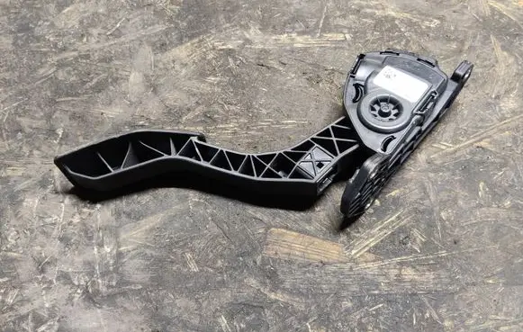 Suzuki Alto Accelerator throttle pedal 4940068K40