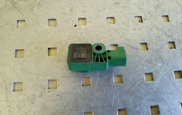 Volvo S80 Airbag deployment crash/impact sensor 30775521