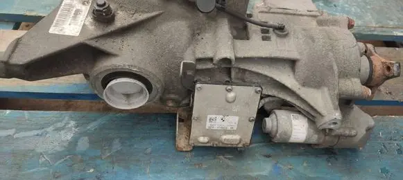 BMW X1 F48 F49 Rear differential 874037401