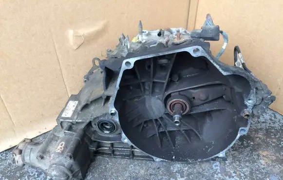 Honda CR-V Manual 6 speed gearbox