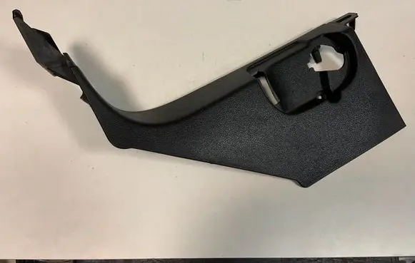 Audi Q7 4L Foot area side trim 4L1867271D 4L1867271