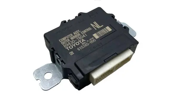Lexus NX Wing mirror control module 8943078041 615365000