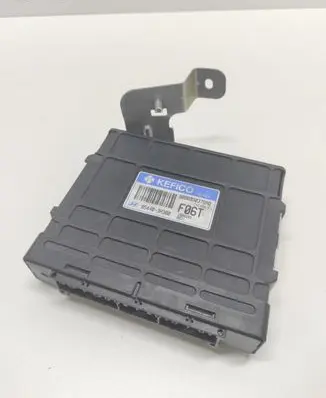 Hyundai Santa Fe Gearbox control unit/module 954403A380 9090930375A0
