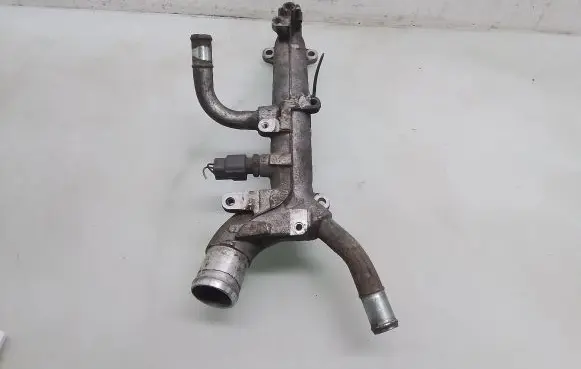 Nissan Murano Z50 Engine coolant pipe/hose