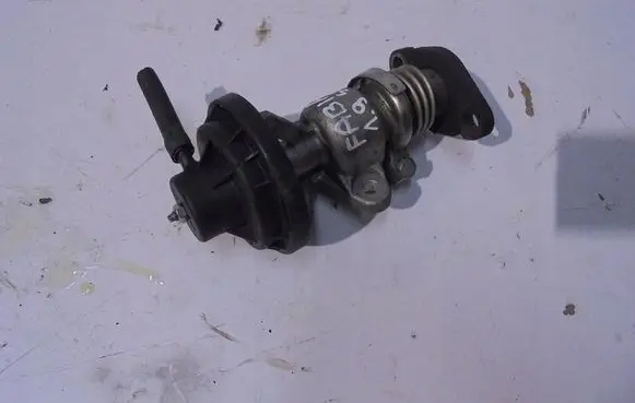 Seat Leon (1M) EGR valve