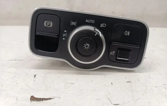 Mercedes-Benz A W177 Light switch A2479052902