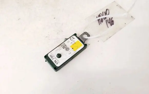Volkswagen Touareg I Antenna control unit 7l6035577c