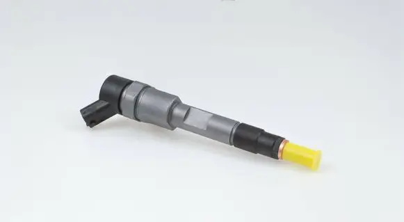 Opel Vivaro Fuel injector 0445110021