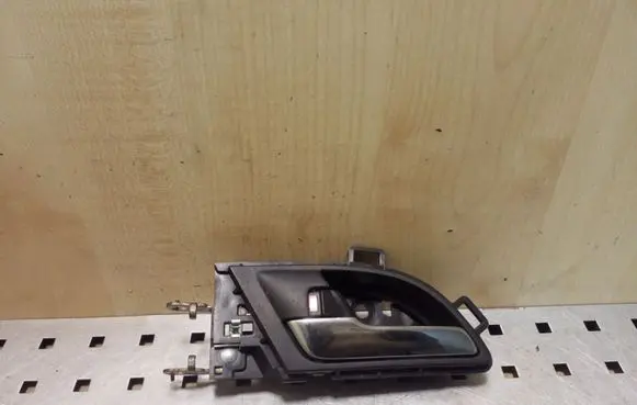 Honda CR-V Front door interior handle 4371IXXX