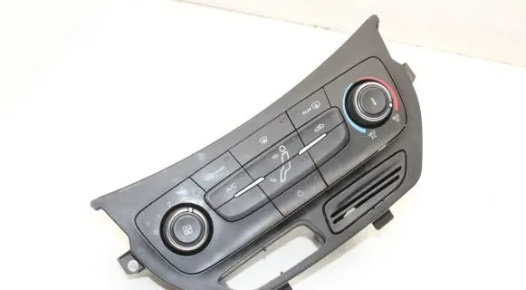 Ford C-MAX II Interior fan control switch F1ET18549