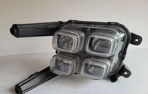 KIA Sportage Front fog light 92201F1100