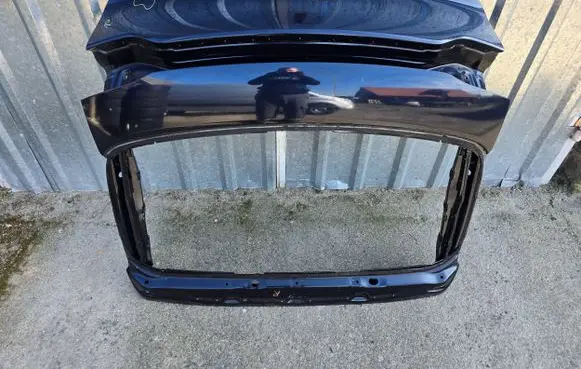 Porsche Macan (95B) Tailgate/trunk/boot lid 95B827123