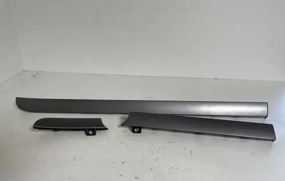 Volkswagen Touran II Dashboard glove box trim 1T1858417B