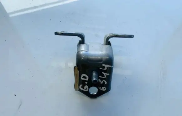 Mazda CX-7 Tailgate/trunk/boot hinge