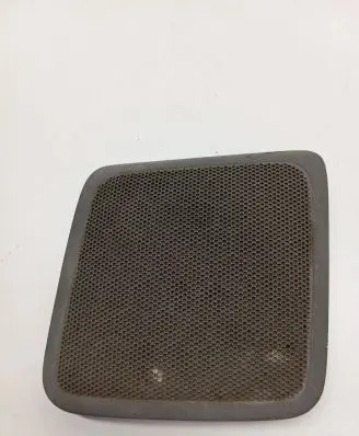 Side speaker trim/cover