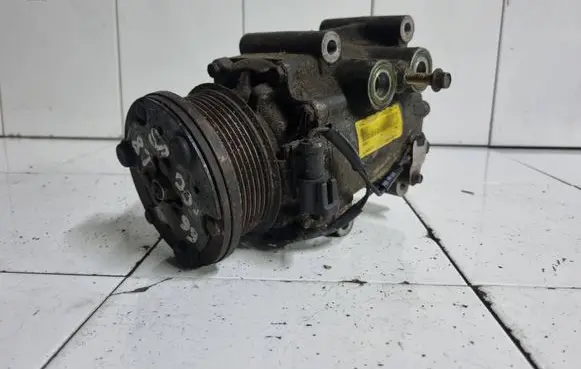Ford Focus Air conditioning (A/C) compressor (pump) YS4H19D629AB 8E01UPF0 2000AG017