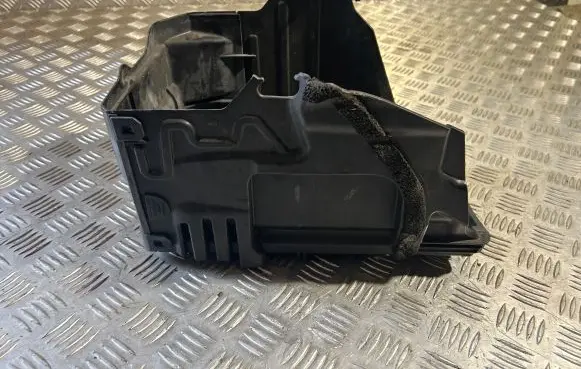 Volvo XC60 Battery tray 31299569