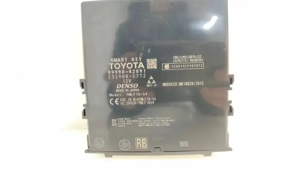 Toyota RAV 4 (XA40) Comfort/convenience module 8999042091 2329005772