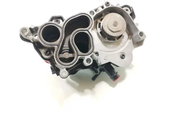 Volkswagen Polo VI Water pump pulley 04E121042AD 04E121600CC