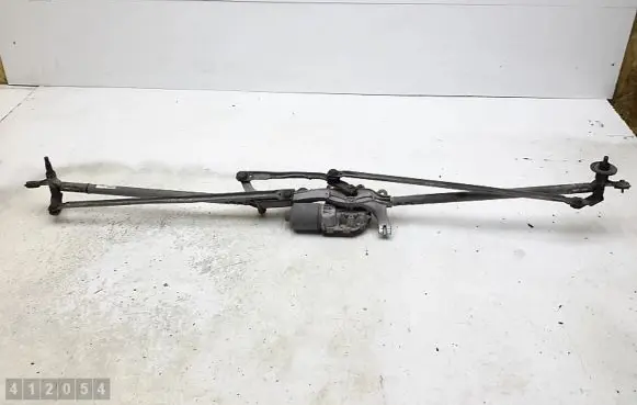Front wiper linkage