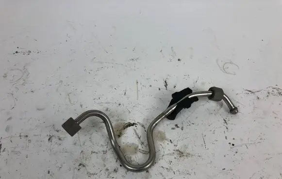 BMW X6 E71 Engine coolant pipe/hose 7548711