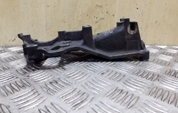 Mitsubishi ASX Generator/alternator bracket 1801A070