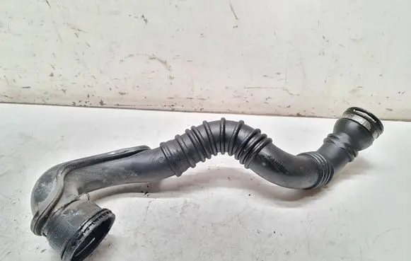 Opel Astra J Intercooler hose/pipe 15616912