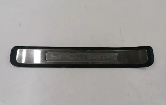KIA Sportage Rear sill trim cover 858861F000