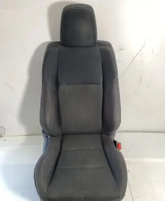 Toyota RAV 4 (XA40) Front passenger seat 