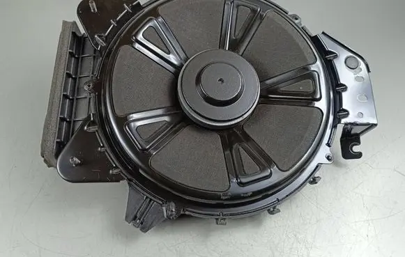 Volvo XC90 Subwoofer speaker 31456258 SAVE401A 18295WG