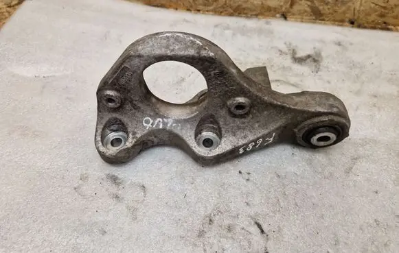 Volvo V40 Driveshaft support bearing bracket 31401993
